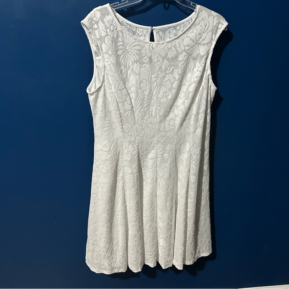 Studio One New York Sz 14 Womens Dress White Lace STRETCH Overlay Sleeveless EUC